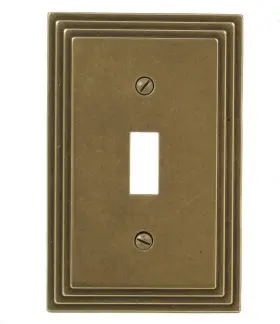 84TRB AMERELLE Steps Single Toggle Cast Wallplate