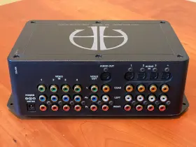 1154A AUDIO AUTHORITY Video Digital Switcher #2
