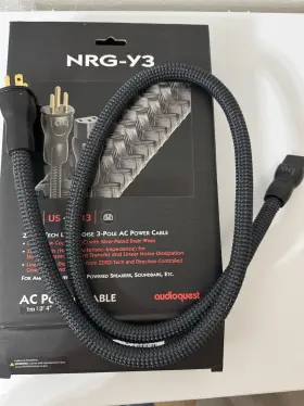 AQNRGY3 AUDIOQUEST Power Cable Wall Plug
