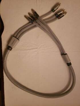 SV1R-2M BELKIN Hdtv Video Pureav Cable SV1R-2M BELKIN Hdtv Video Pureav Cable