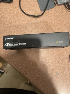 39968 C2G Cables Tru Link Audio Video Splitter