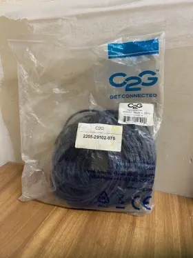 C2g Velocity 29102 75ft Rca Audio Cable
