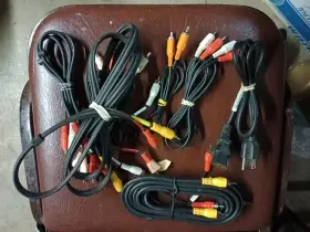 109002XH CABLE BUILDERS Rca Audio Video Cord Dvd Vcr Tv Cam