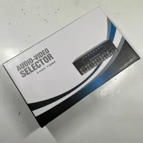 Ce Compass Av Splt 8x Av Splitter 1 In 8 Out 3rca Composite Video L/r Audio Amplifier Distribution Box