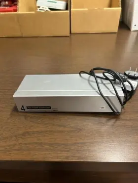 Chipset Comm Vga410s 4 Port Video Duplicator 450mhz Svga Vga Xvga Multisync