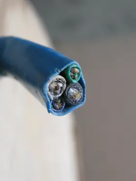 H25E26QMBL2-C-500 COMPOSITE CABLE Catv Quad