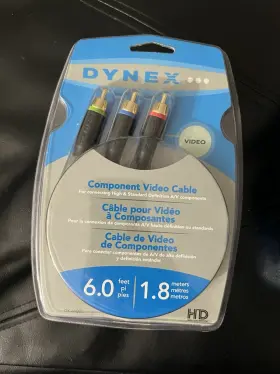 Dynex Dx-av021 6 Foot Component Hdtv Video Cable Gold Plated For Maximum Signal