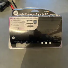 AV23294 GE Audio Video Game Switch Up Devices Tv