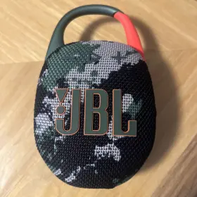 JBLCLIP5SQUADAM JBL Clip Bluetooth Waterproof Speaker Box