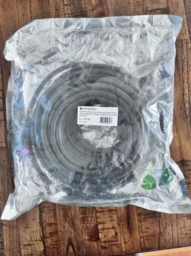 112738 MONOPRICE High Hdmi Cable #2