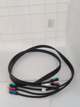 140056 MONSTER Hook Up Video Cable