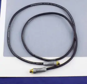 V100SV MONSTER Thx Video Cable Svhs Beta