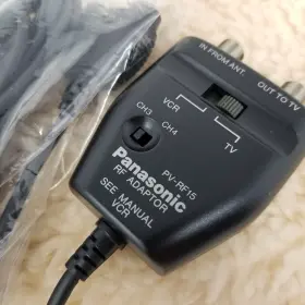 PV-RF15 PANASONIC Rf Adaptor Camcorder Monitor Switch Vcr Tv #2