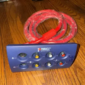 060787396662 PINNACLE Bluebox Breakout Box Video Audio Great