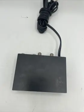 15-1238A RADIOSHACK Radio Rf Modulator Converts Audio Video #2