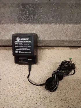 SMP-ELI-820 STEREN Voltage Converter Cord