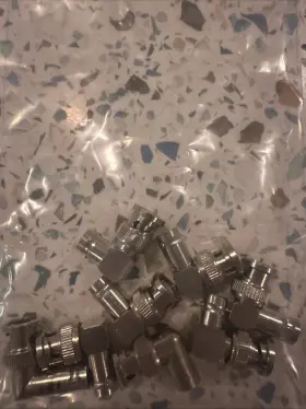 CMP-CONN-BNC-RIGHT-10P THE CIMPLE CO Angle Connector Male